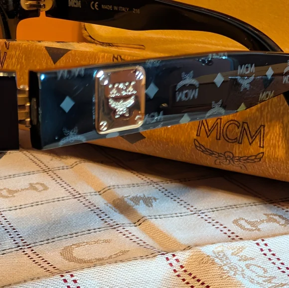 Chic NWOT MCM Black Sunglasses & Box